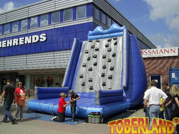 Kletterberg mieten bei TOBERLAND