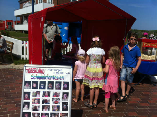 Kinderschminken mieten bei TOBERLAND