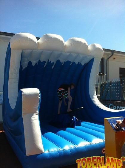 Surfsimulator mieten bei TOBERLAND