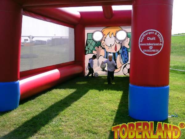 XXL – Torwand mieten bei TOBERLAND