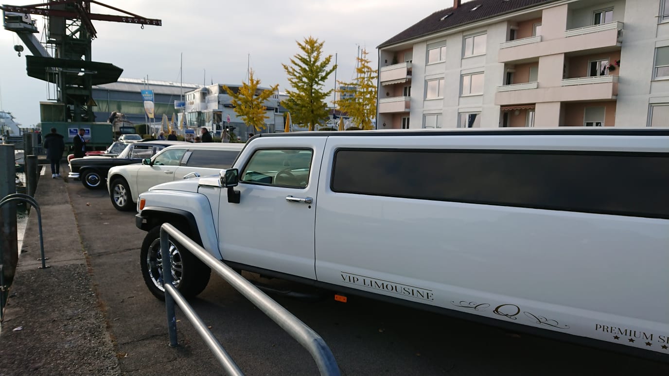 Stretchlimousine leihen – Hummer H3, Chrysler C300 & Mercedes Oldtimer als Hochzeitsfahrzeug – 2