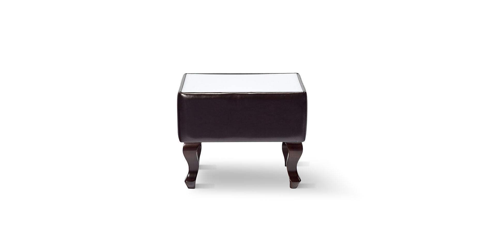 Chesterfield Tisch mieten bei Furn4Rent