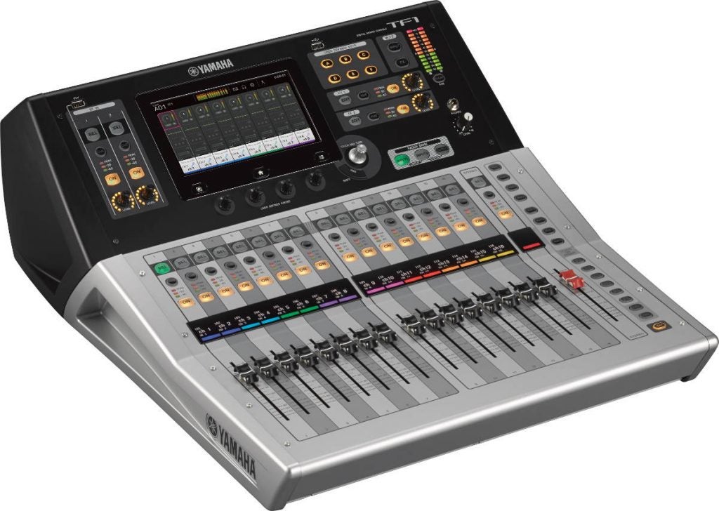 Digitalmischpult mieten - Yamaha TF1, 32 Mic-Eingänge – 3