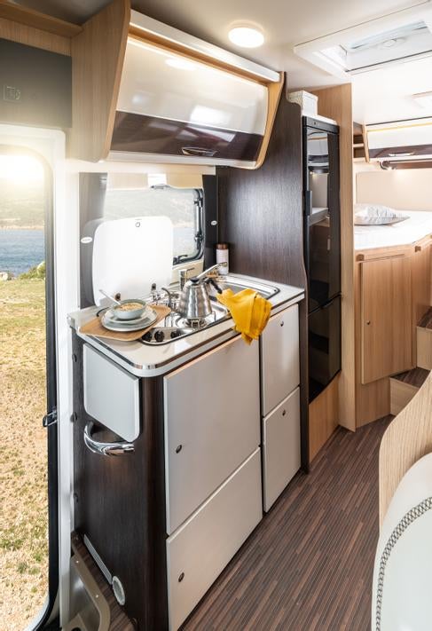 Wohnmobil Forster Alkoven 699EB Livin' up 2020 mieten – 5 Schlafplätze – 4
