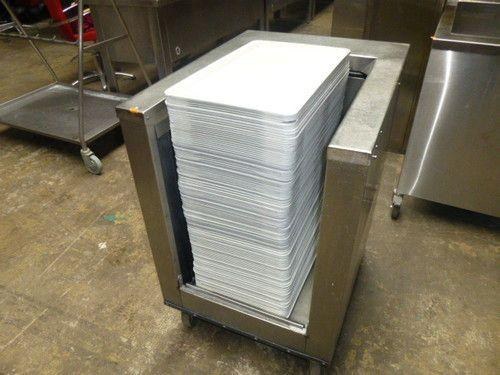 Tablett 1/1GN Grau/Weiß mieten in Chemnitz – Miettechnik