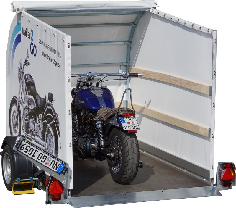 Motorradanhänger L mieten – 1 Motorrad, gebremst 1,3 to., absenkbar, mit Plane