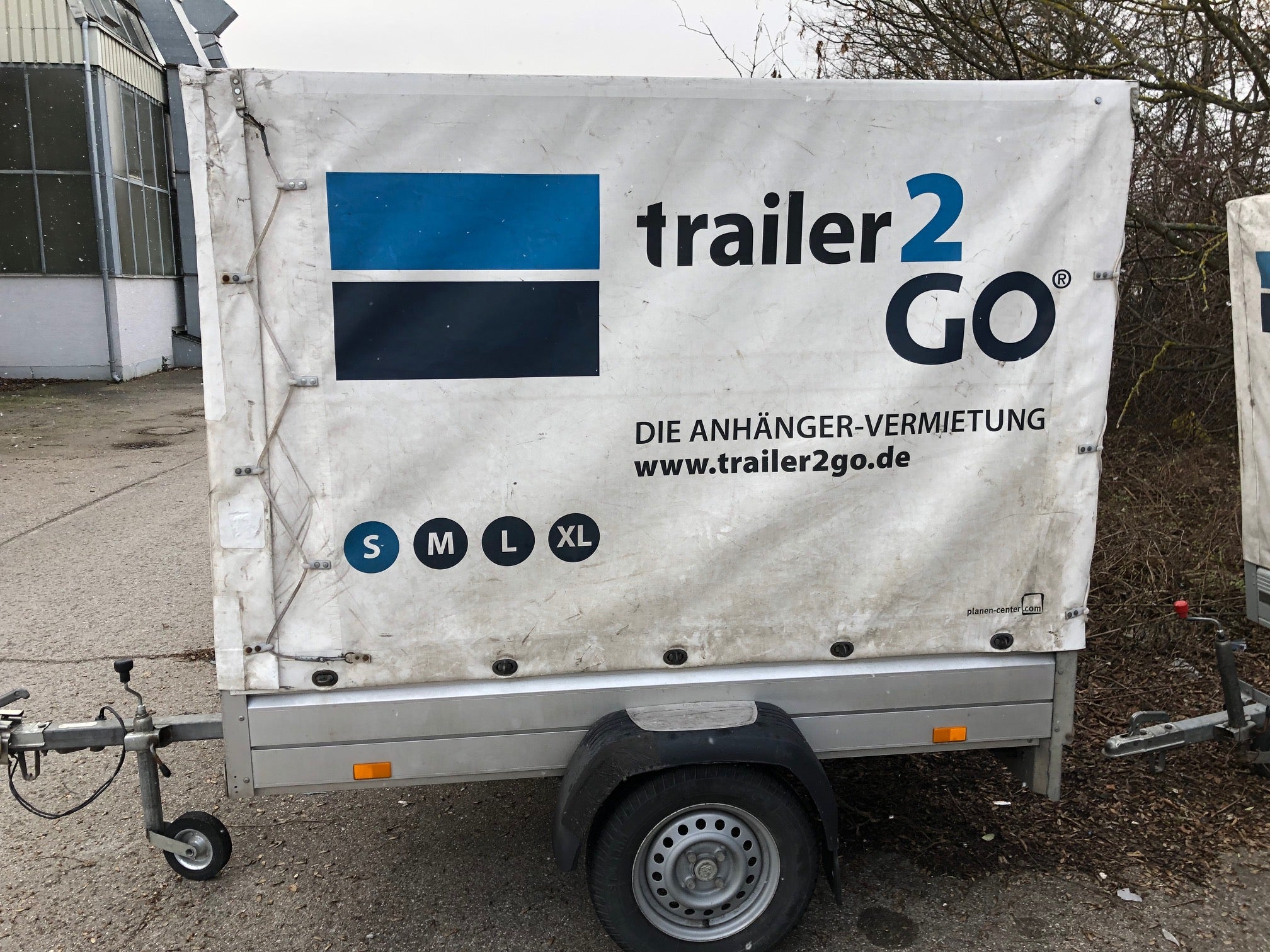 Allzweckanhänger mit Plane mieten – Größe S, 160 cm, 750 kg, ohne BE-Führerschein – 4