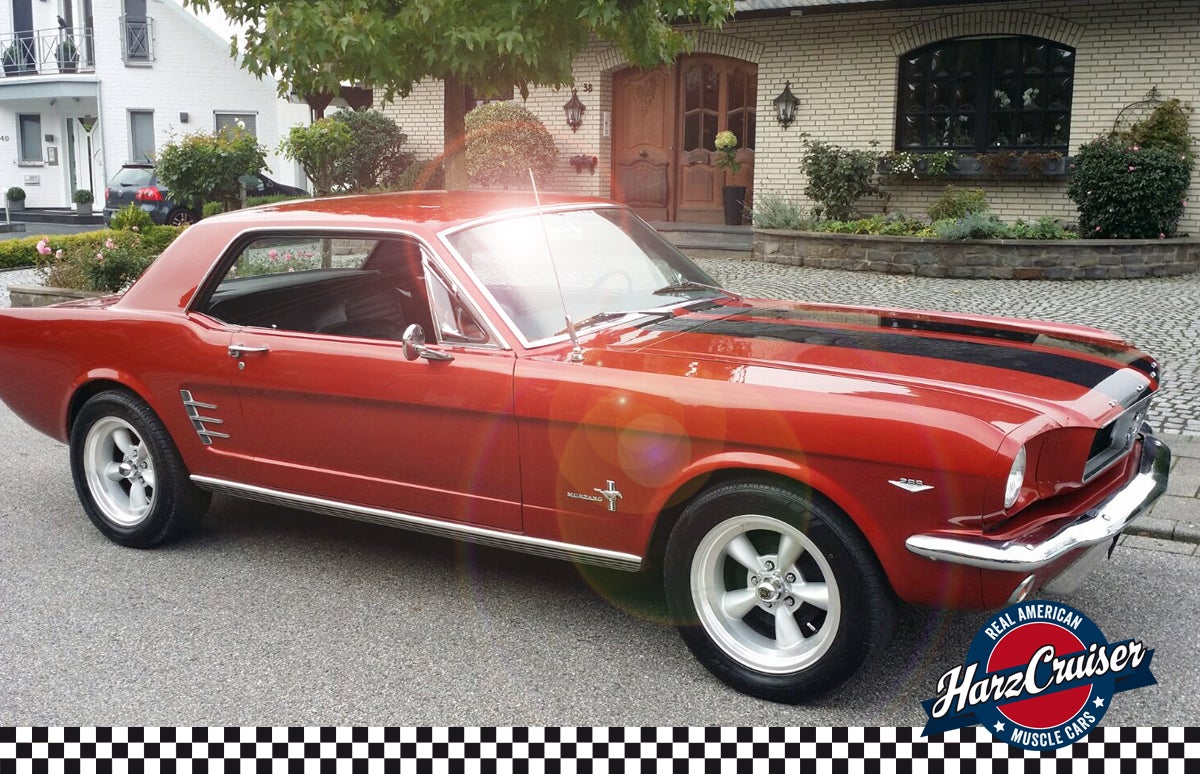 Ford Mustang Coupé 1966 mieten – roter Oldtimer V8, 230 PS