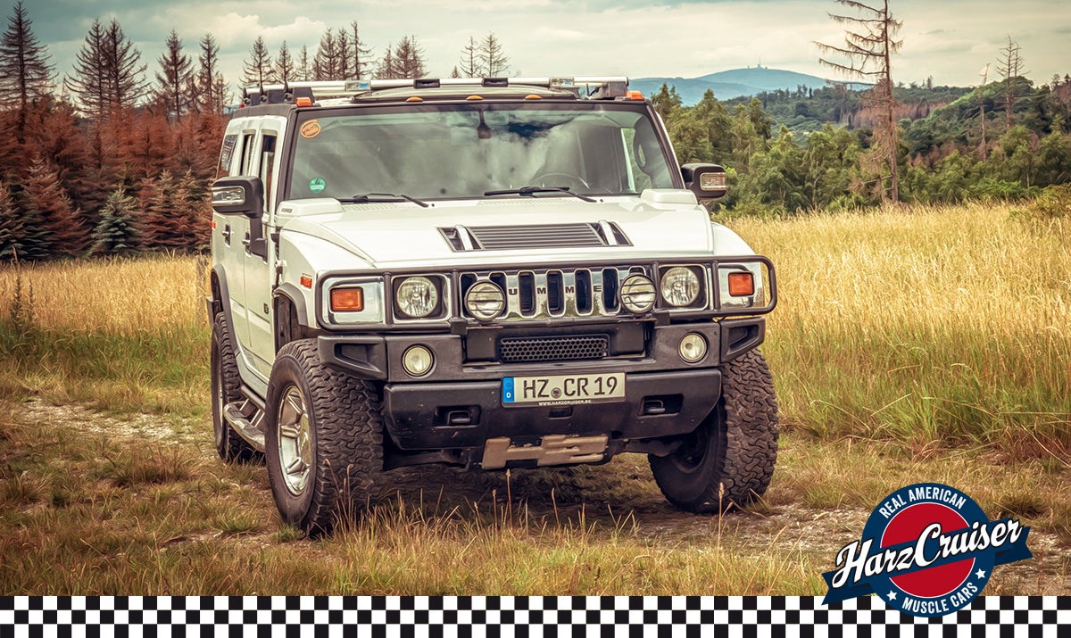 Hummer H2 mieten – weißer V8-Gigant mit 398 PS