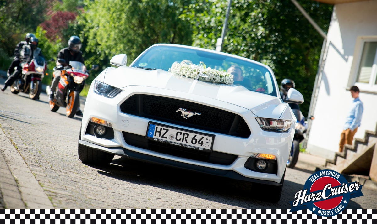 Ford Mustang GT Cabrio als Hochzeitsauto mieten – V8, 445 PS – 2