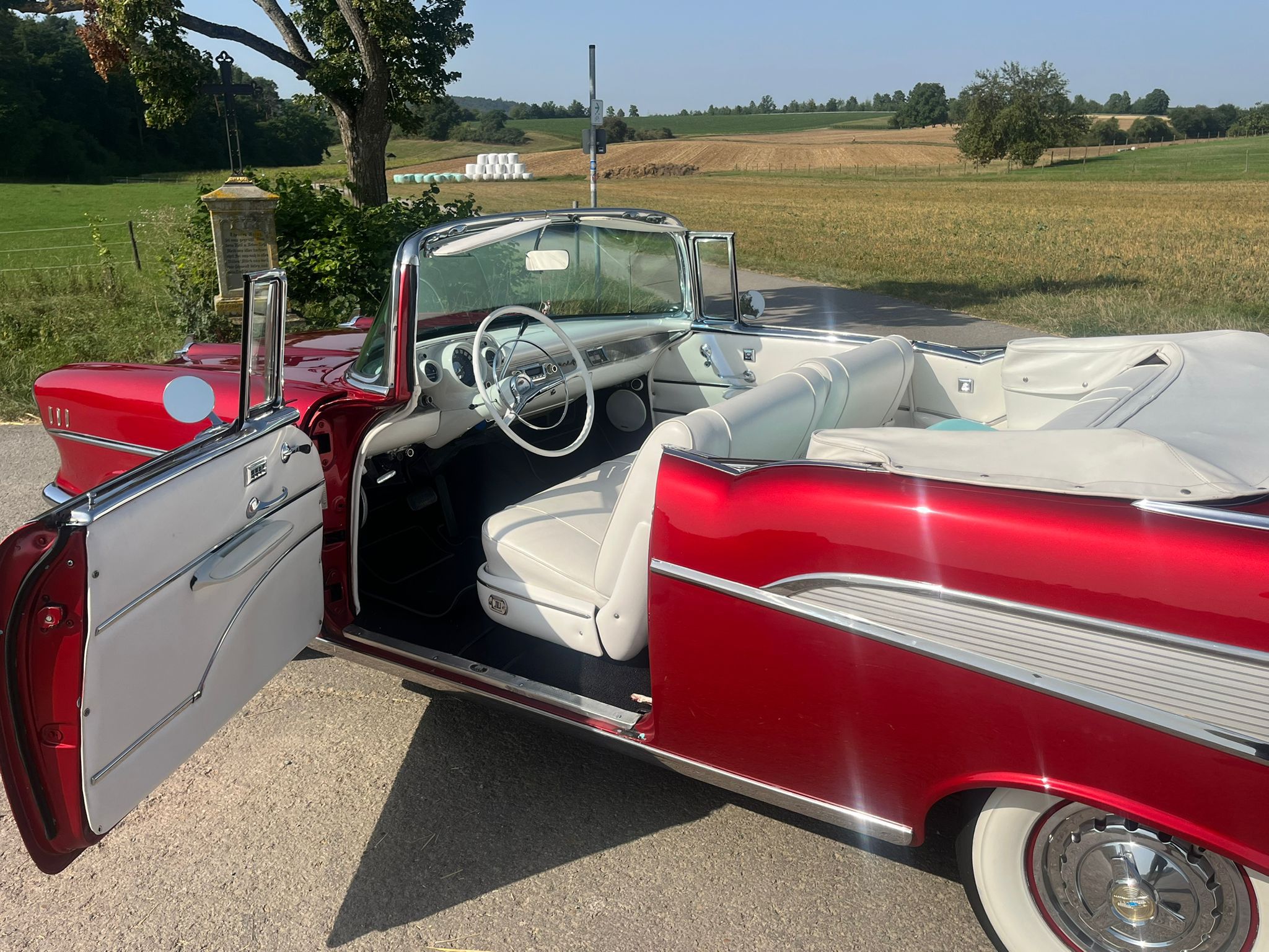 Chevrolet Bel Air Cabrio 1957 mieten – restaurierter V8 Klassiker – 3