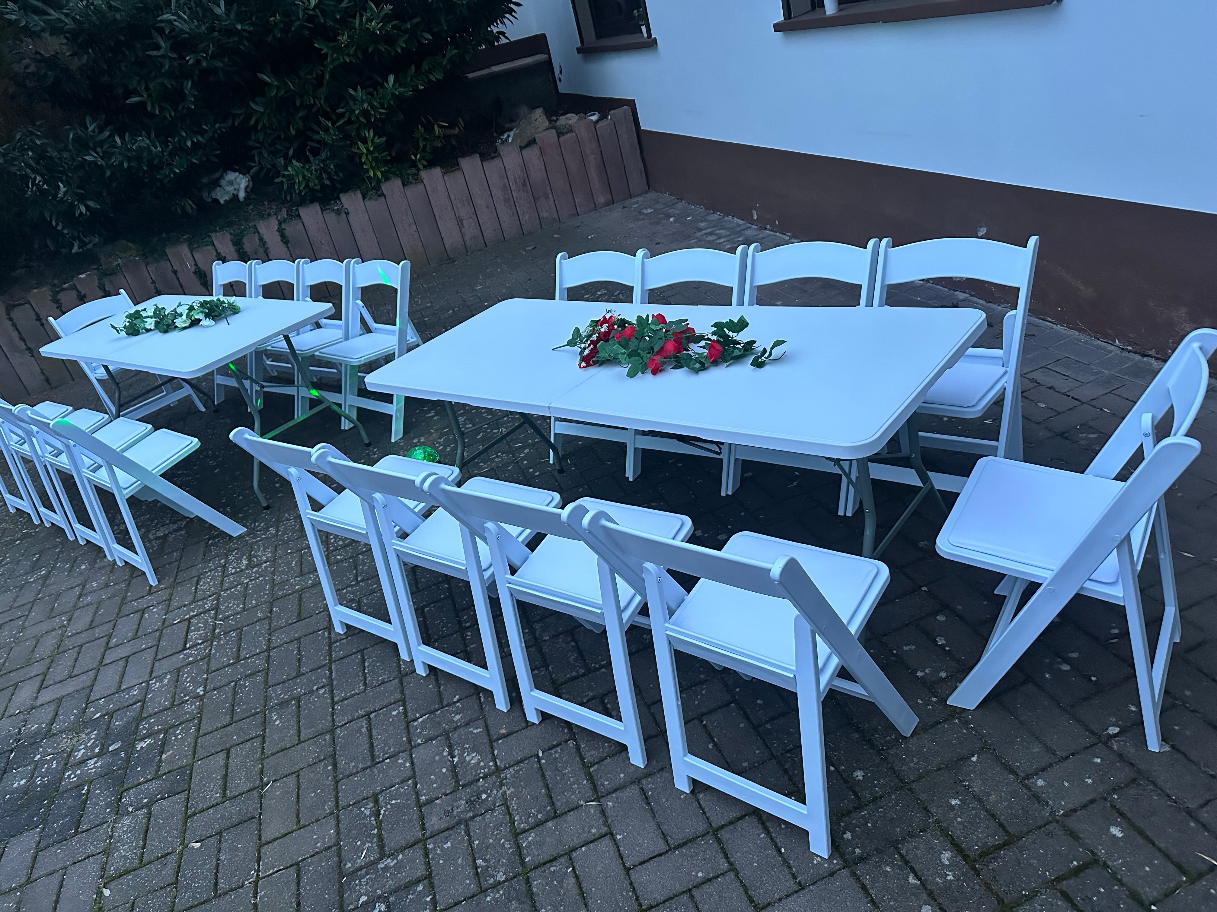 Klappstühle mieten – Hochzeitsstühle / Konferenzstühle / Eventstühle, je 50+ Stk