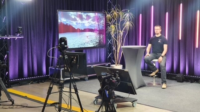 4K Streaming- & Broadcast-Studio mieten – mobil für Webinare & Konferenzen – 3