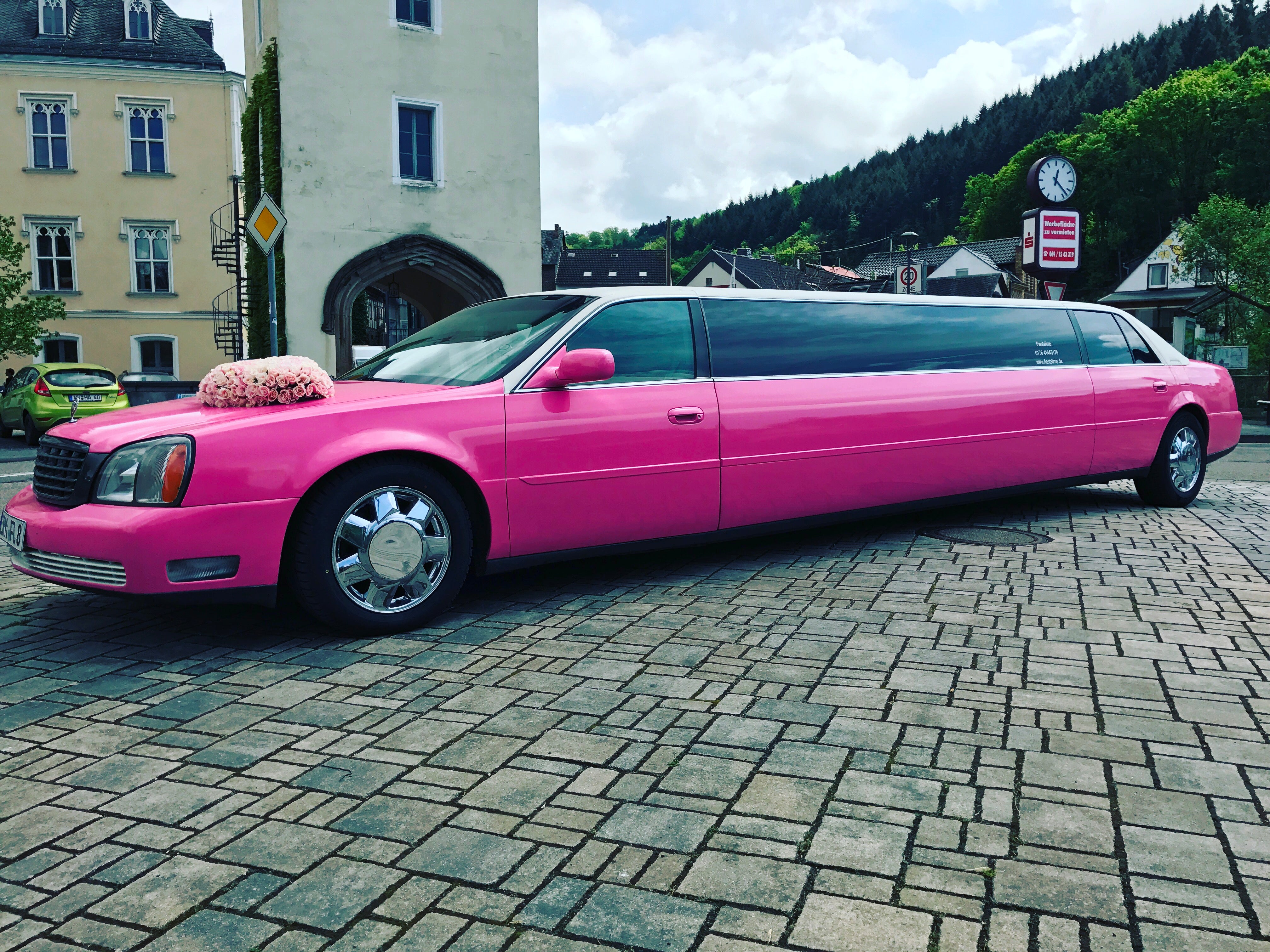 Stretchlimousine mieten – Lincoln Town Car Weiß, Chrysler & Hummer H2 – 3