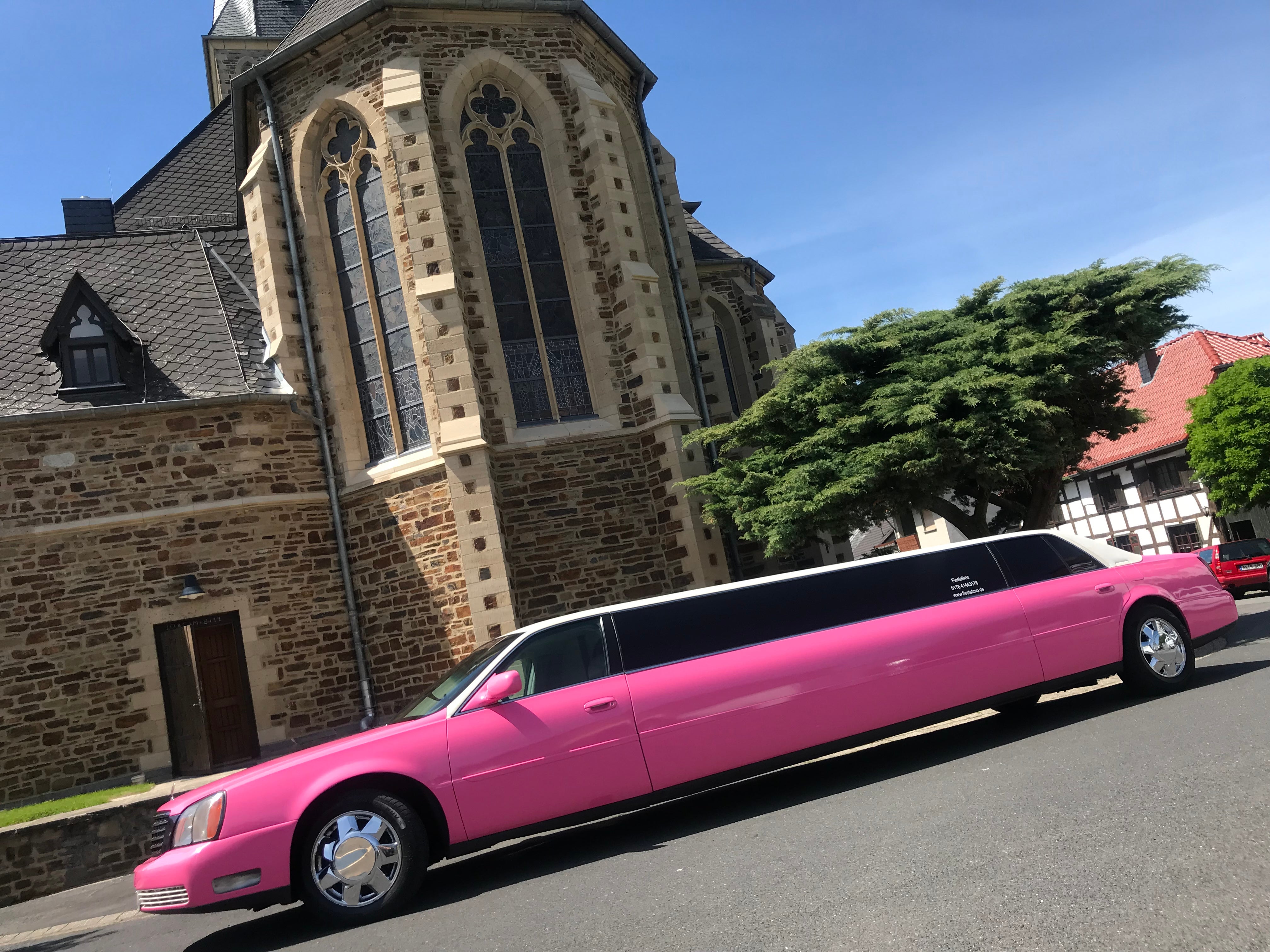 Stretchlimousine mieten – Lincoln Town Car Weiß, Chrysler & Hummer H2