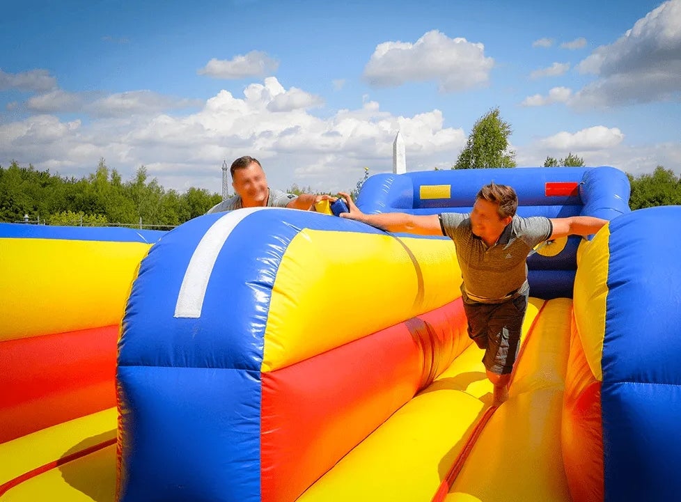 Bungee Run mieten 10x4 m – DIN-geprüftes Duellspiel für Firmenfeier, Vereins- & Schulfest – 3