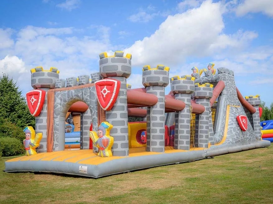 XXL-Hindernisparcours mieten – Hindernisanlage mit Kletterwand & Rutsche, 10x3 / 17x4 m – 2
