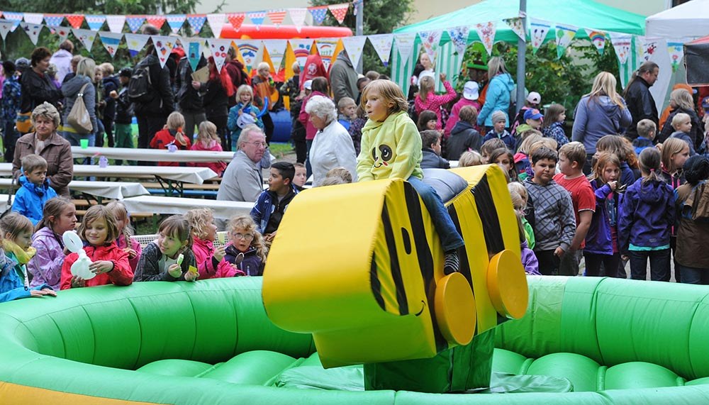 Tigerentenrodeo mieten in Glauchau – Kinderspaß fürs Fest – 2
