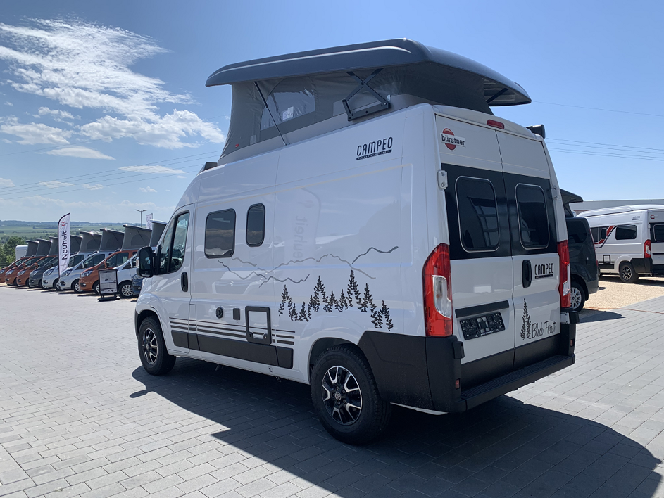Bürstner Campeo Black Forest mieten – kompakter Camper 5,40 m mit Solar & Aufstelldach – 2