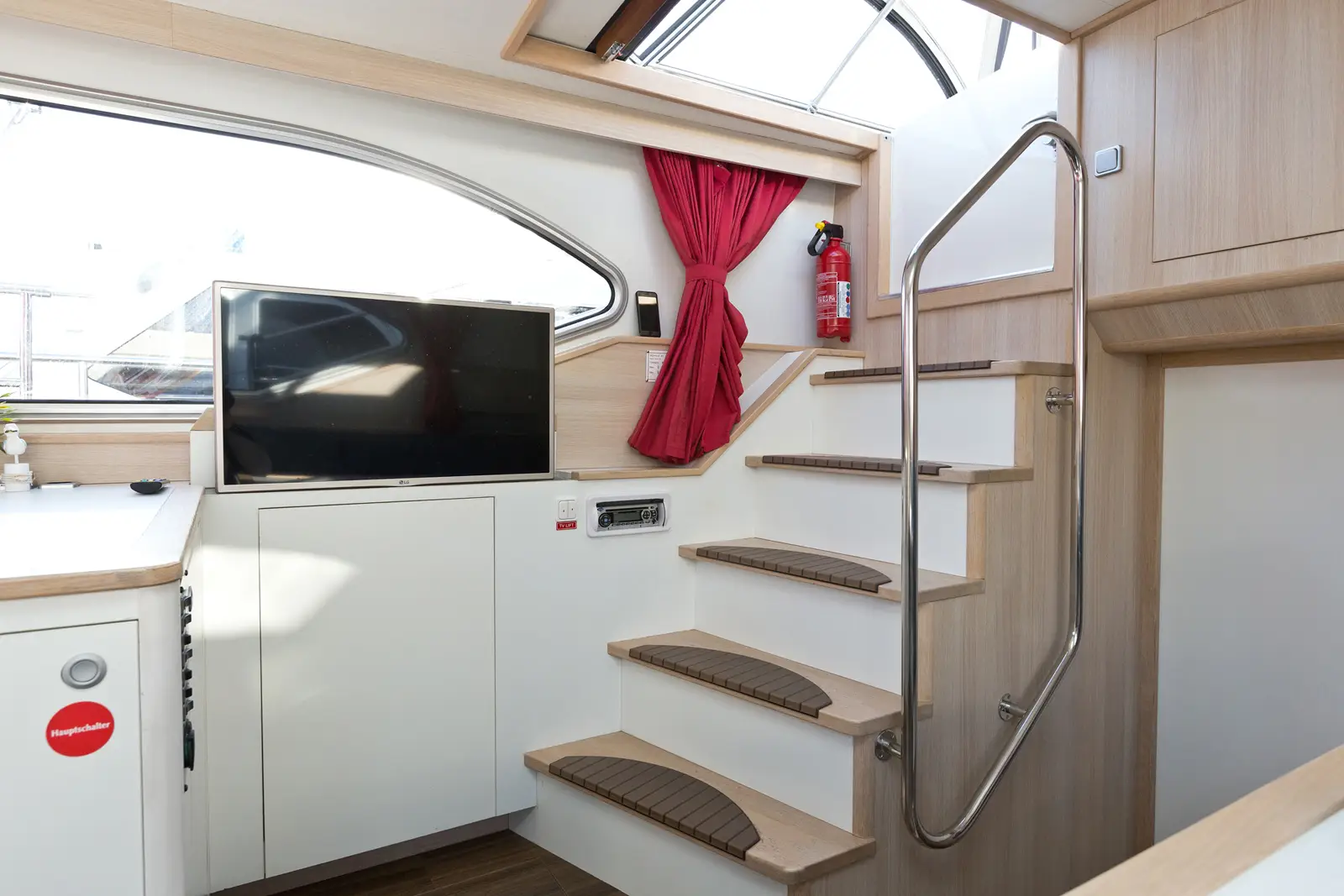 Hausboot Schulz 40 „Larissa“ mieten – 4 Personen, ab Waren (Müritz) – 3