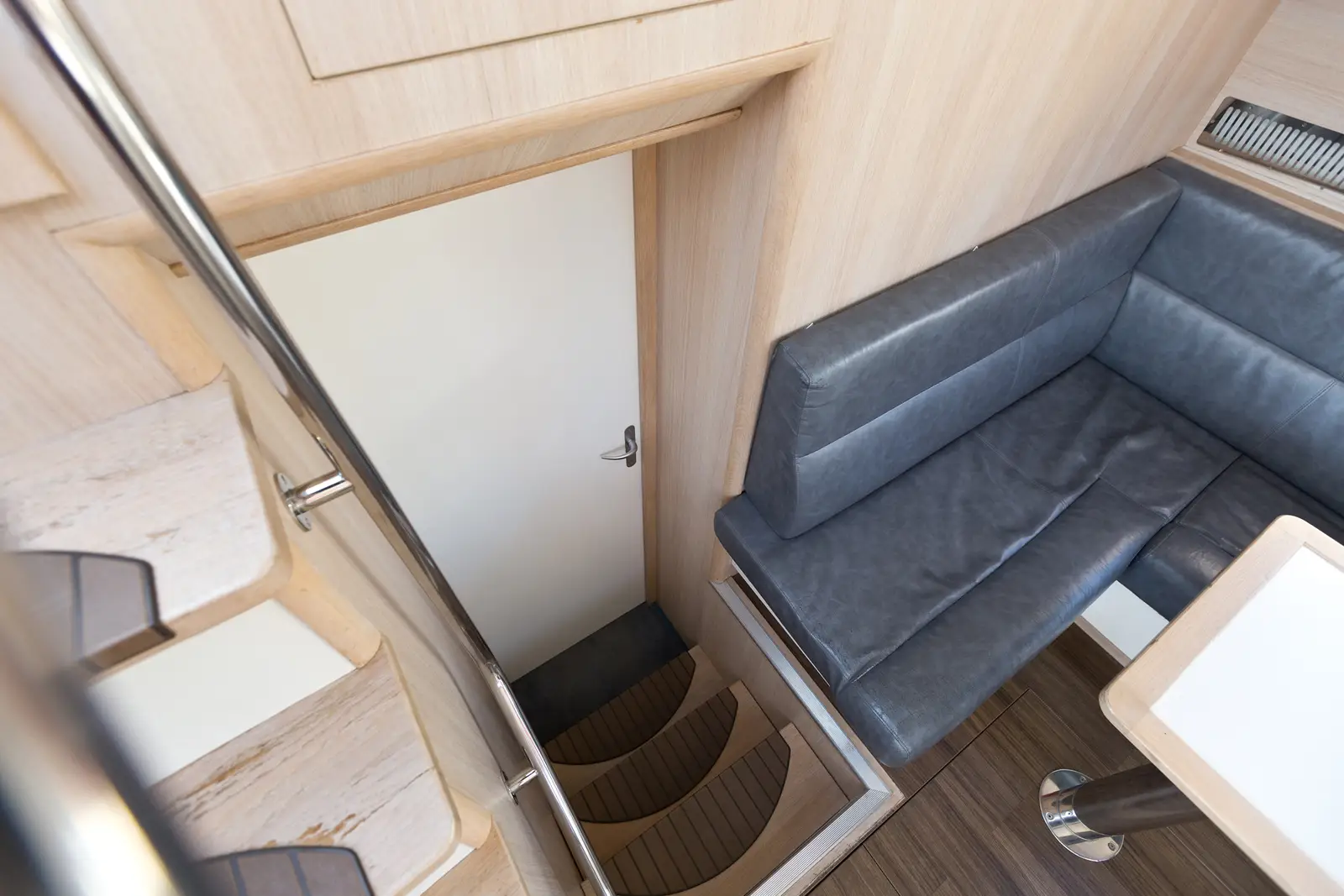Hausboot Schulz 40 „Lisette“ mieten – 4 Personen, ab Waren (Müritz) – 5