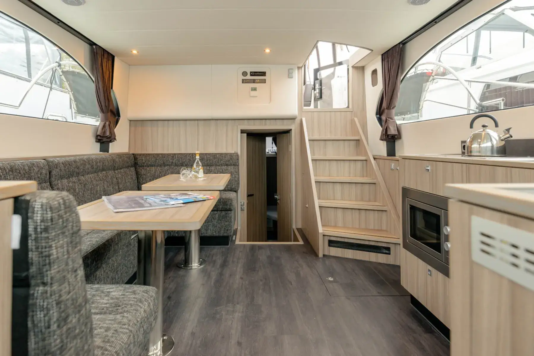 Hausboot Jetten 41 Business Edition 2018 „Isolde“ mieten – 6 Personen, ab Waren (Müritz) – 3