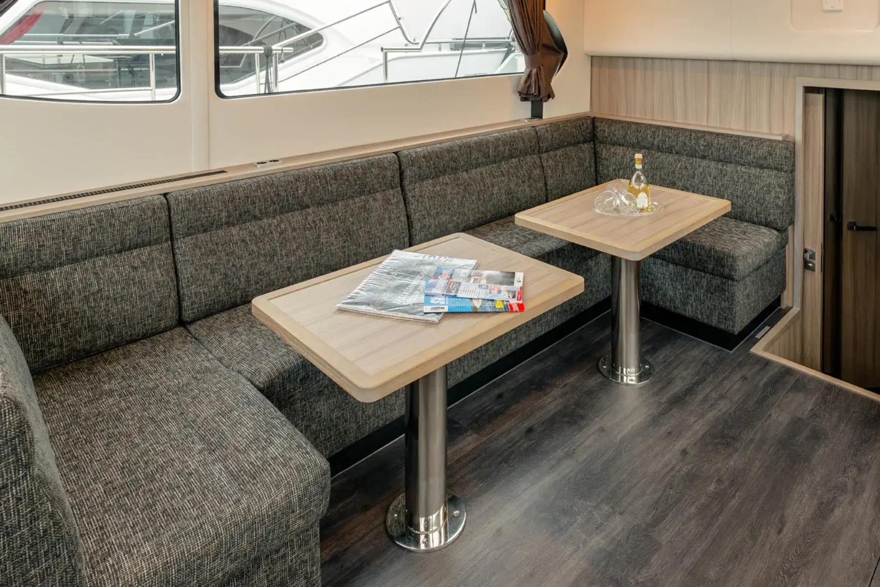 Hausboot Jetten 41 Business Edition 2018 „Isolde“ mieten – 6 Personen, ab Waren (Müritz) – 2