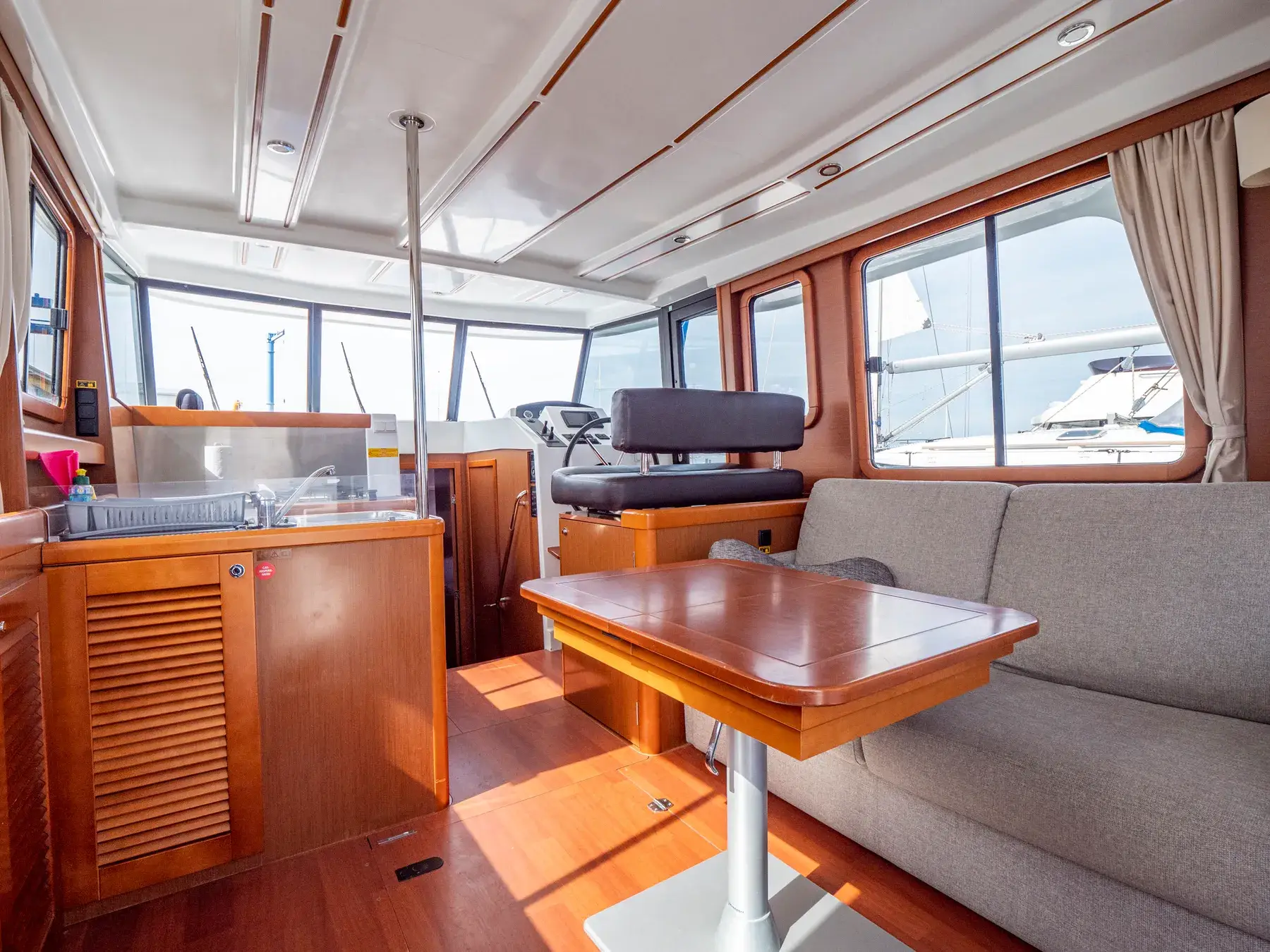 Motoryacht Beneteau Swift Trawler 34 „Mistral“ mieten – 4 Personen, ab Kröslin – 3
