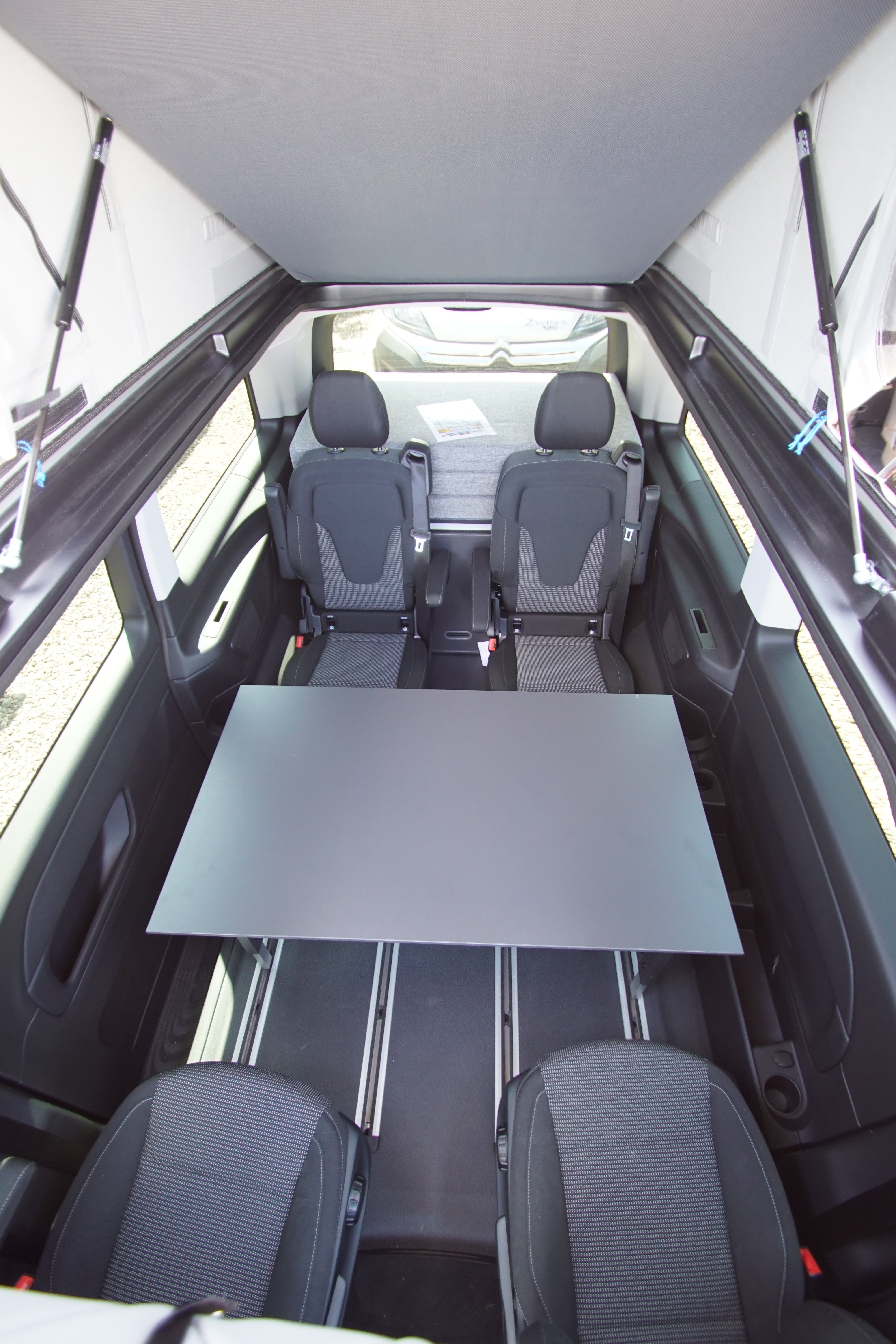 Pössl Vanstar mieten - Mercedes V-Klasse Camper-Van mit Allrad – 4