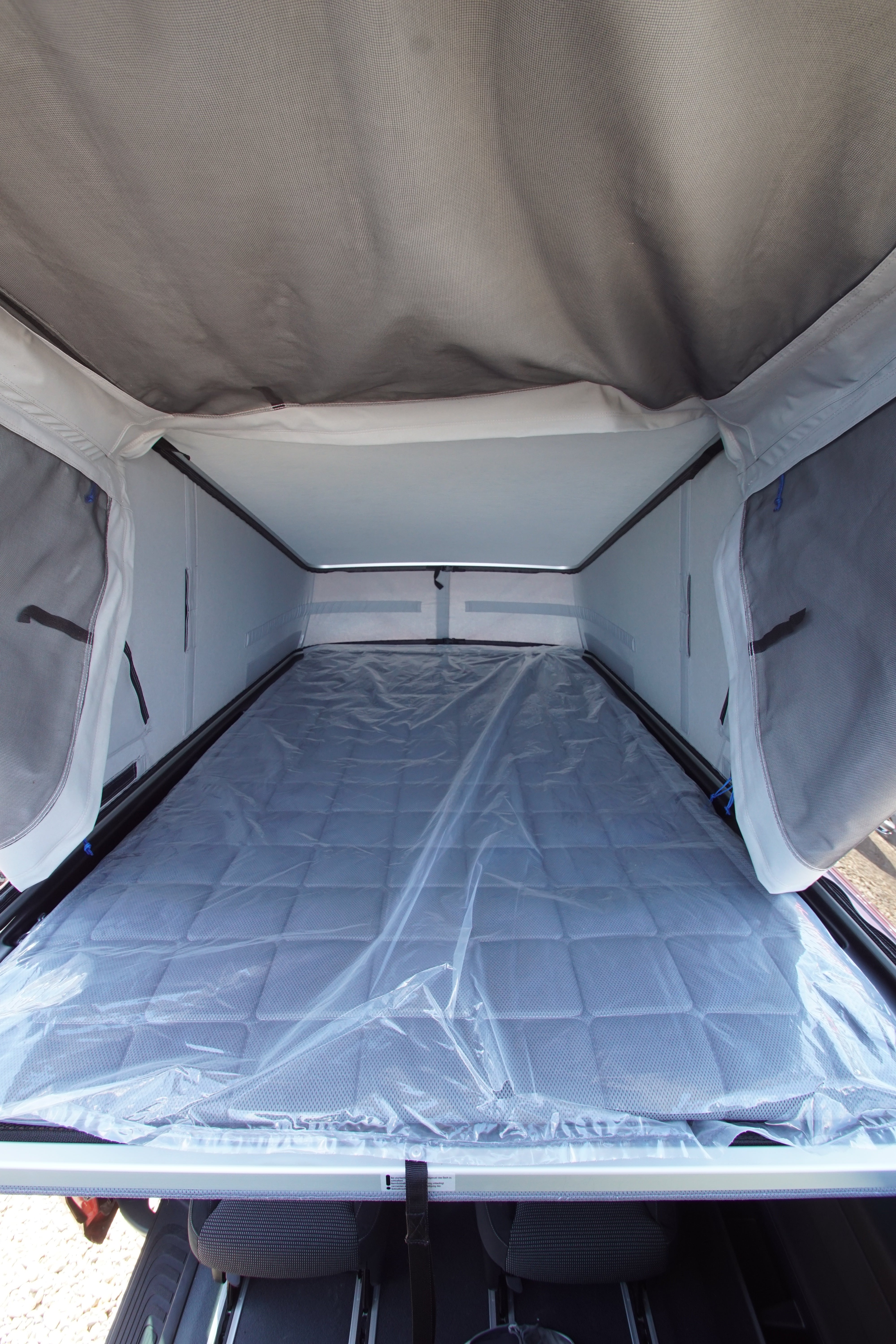 Pössl Vanstar mieten - Mercedes V-Klasse Camper-Van mit Allrad – 3