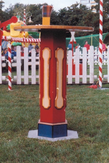 Nostalgie Circus-Stehtisch