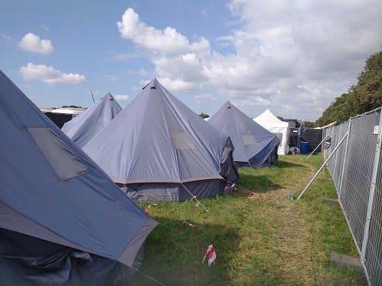 Tipi-Zelt für 4-8 Personen mieten – Campingzelt, Versand per Paket – 2