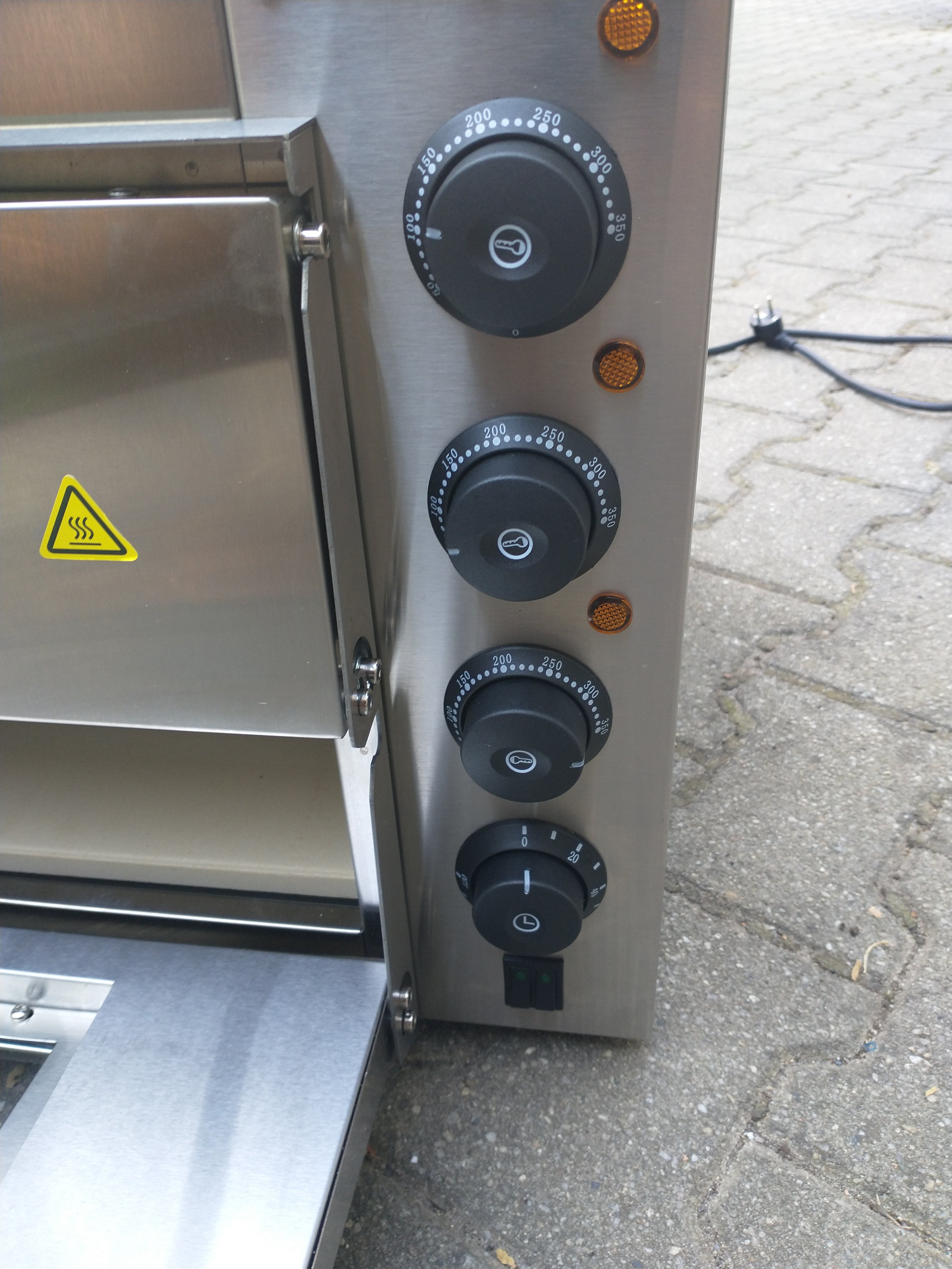 Pizzaofen & Flammkuchenofen mieten – 2 Etagen, bis 350 °C, für Partys – 4