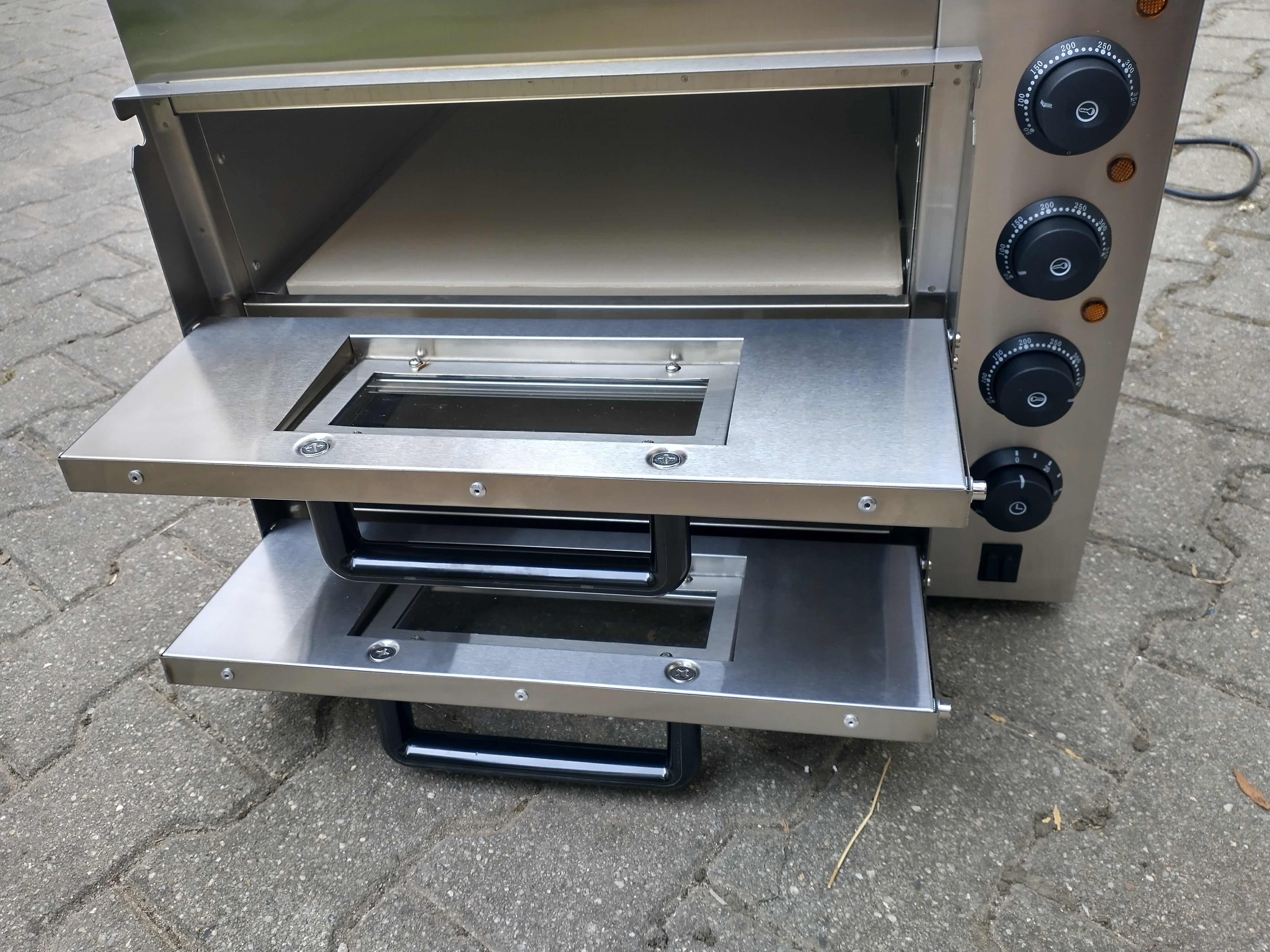 Pizzaofen & Flammkuchenofen mieten – 2 Etagen, bis 350 °C, für Partys – 2