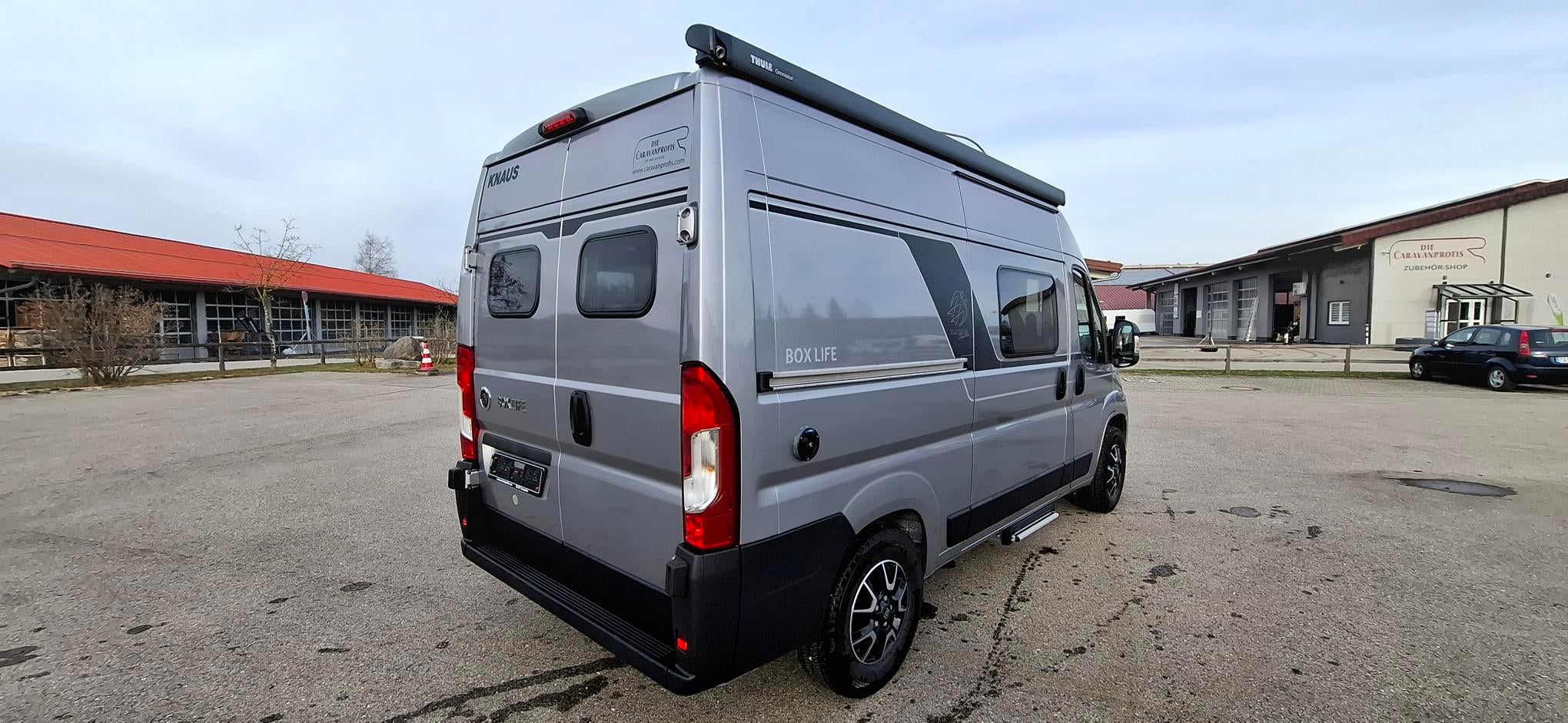 Wohnmobil mieten – Knaus BoxLife 540 MQ Kastenwagen, 4 Sitze / 2 Schlafplätze – 2