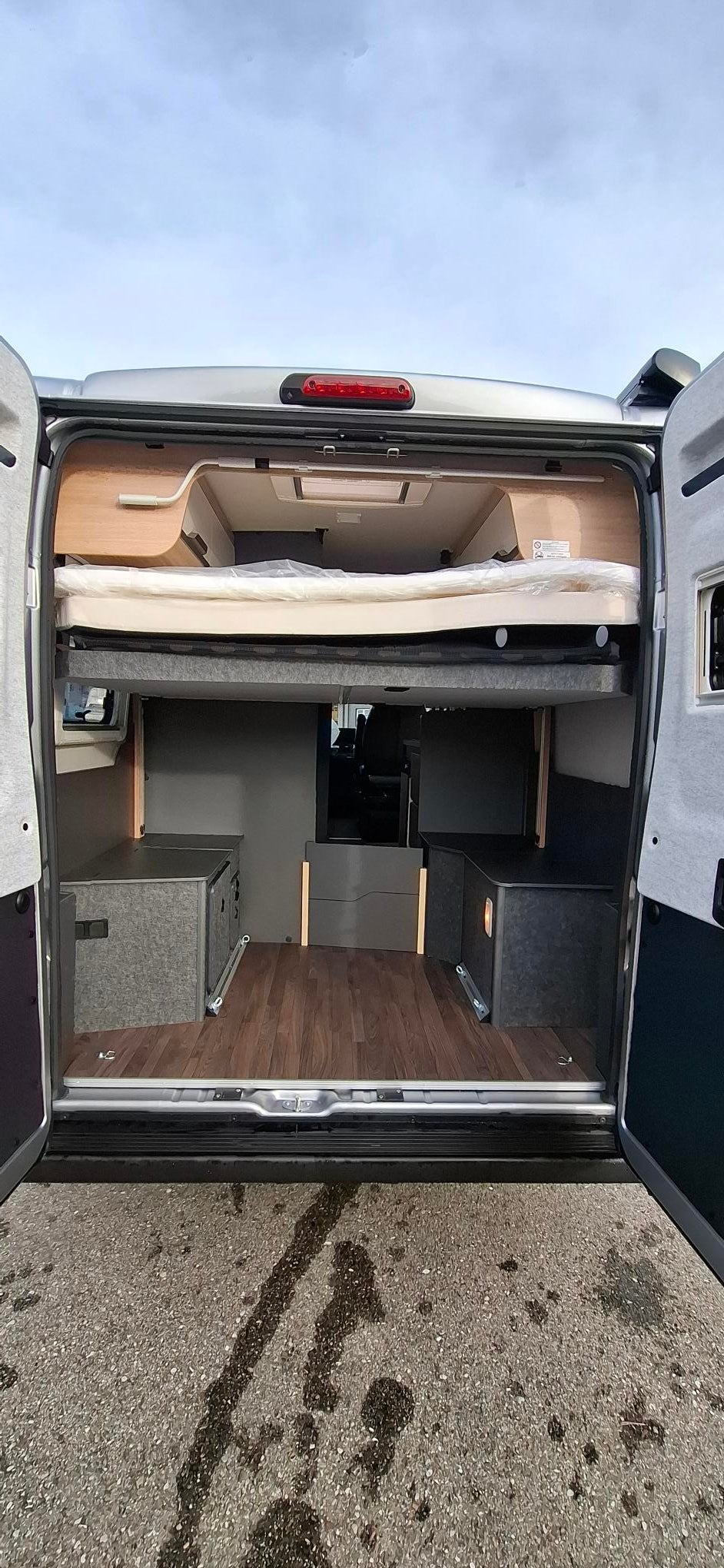 Wohnmobil mieten – Knaus BoxLife 540 MQ Kastenwagen, 4 Sitze / 2 Schlafplätze – 4