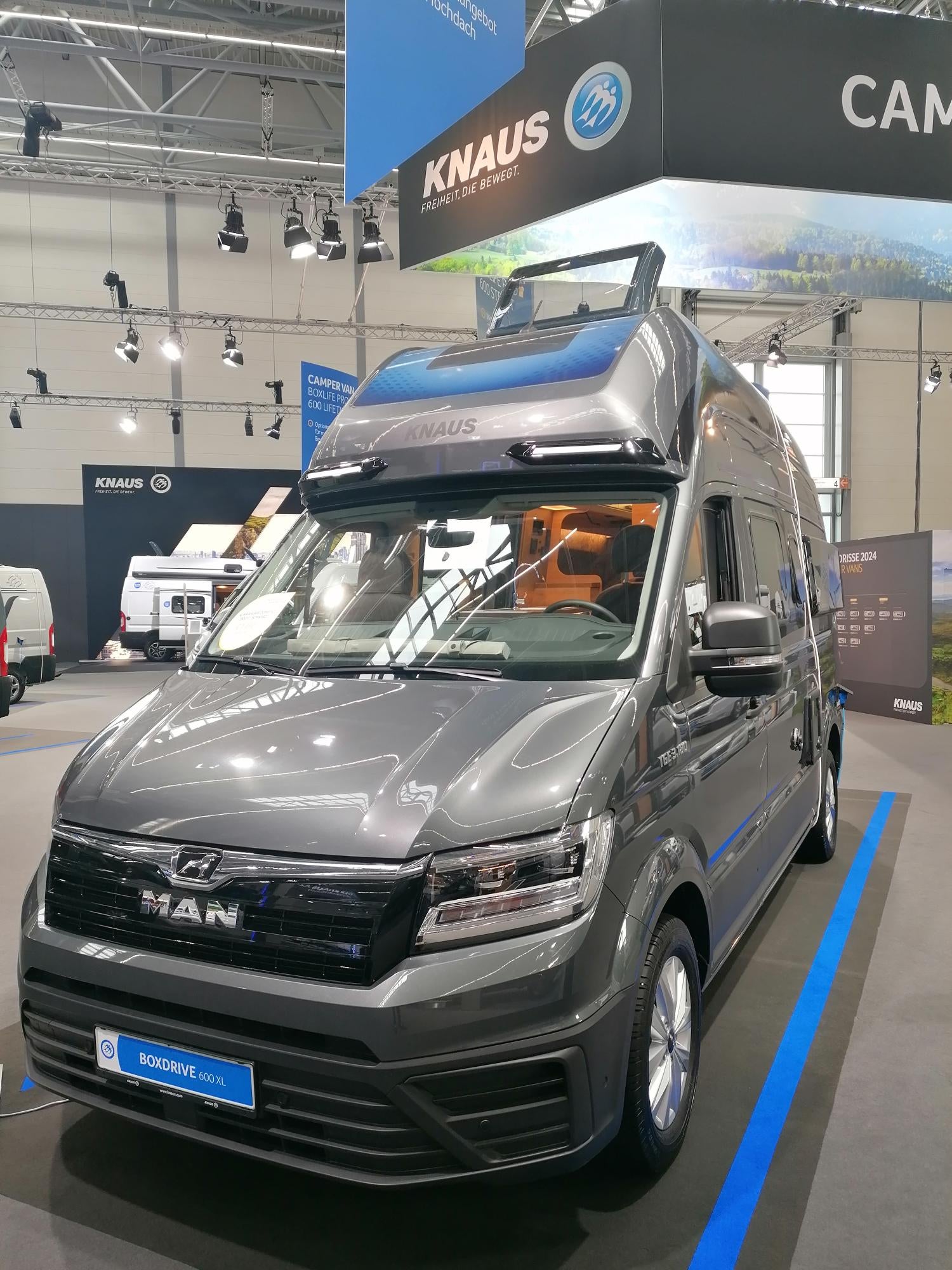 Wohnmobil mieten – Knaus BoxDrive 600 XL Kastenwagen, 4 Sitze / 2 Schlafplätze