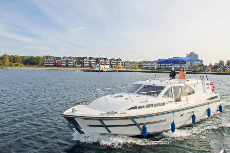 Boot Haines 1190 mieten – 3