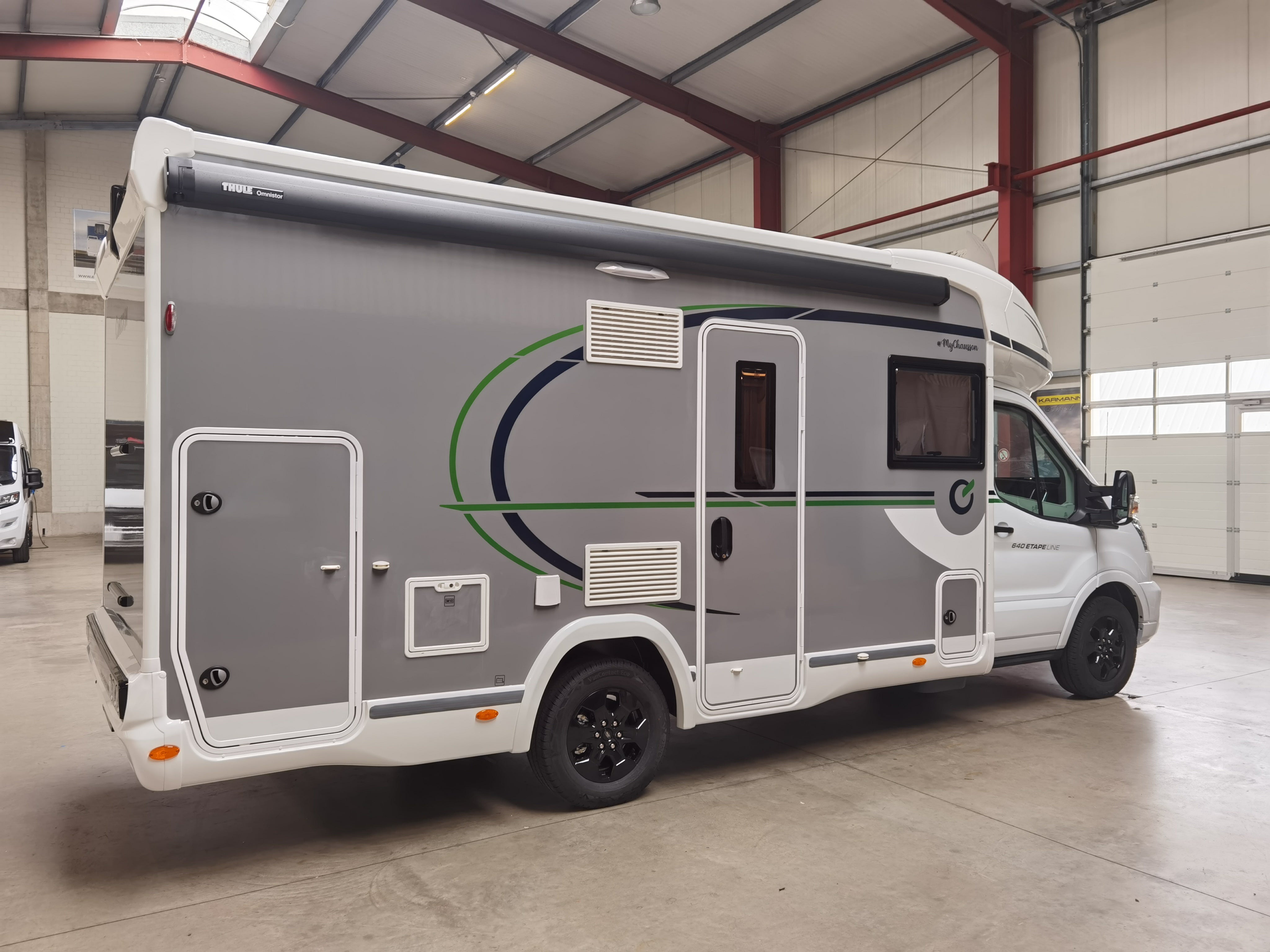 Wohnmobil Chausson T 640 mieten – teilintegriert, XXL-Dachbett, Modell 2026 – 3