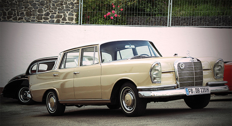 Mercedes Benz 220 Seb Bj. 1963 mieten bei Classic Cars Michael Krug von Nidda