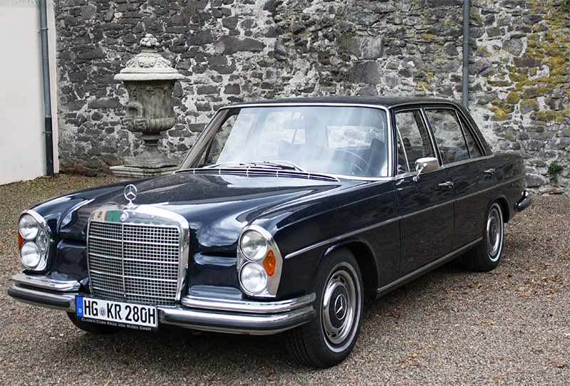 Mercedes Benz 280 Sel Bj. 1969 mieten bei Classic Cars Michael Krug von Nidda