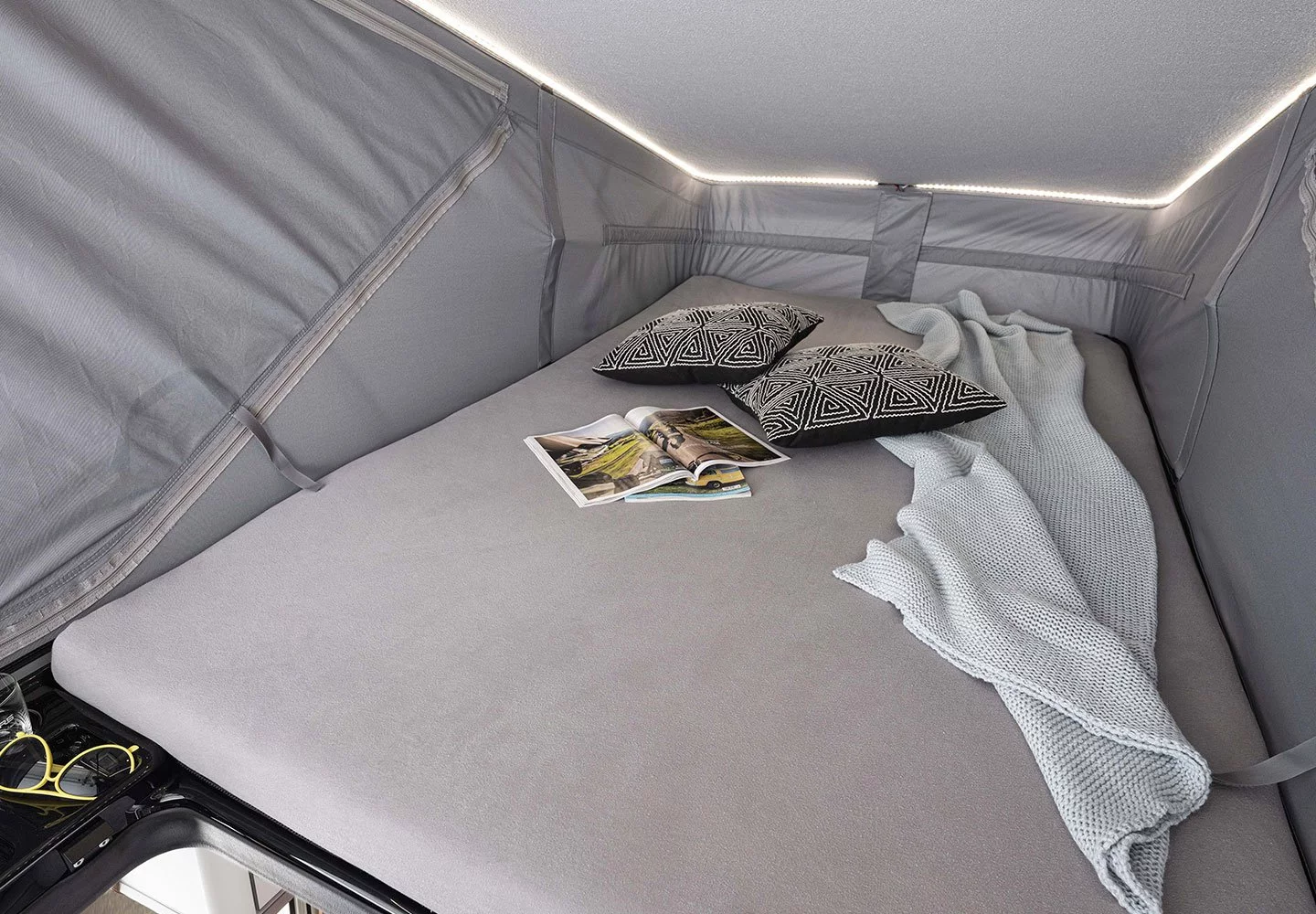 Weinsberg CaraTour 600 MQ mieten in Templin – Campingbus mit Aufstelldach für 4 Personen – 2