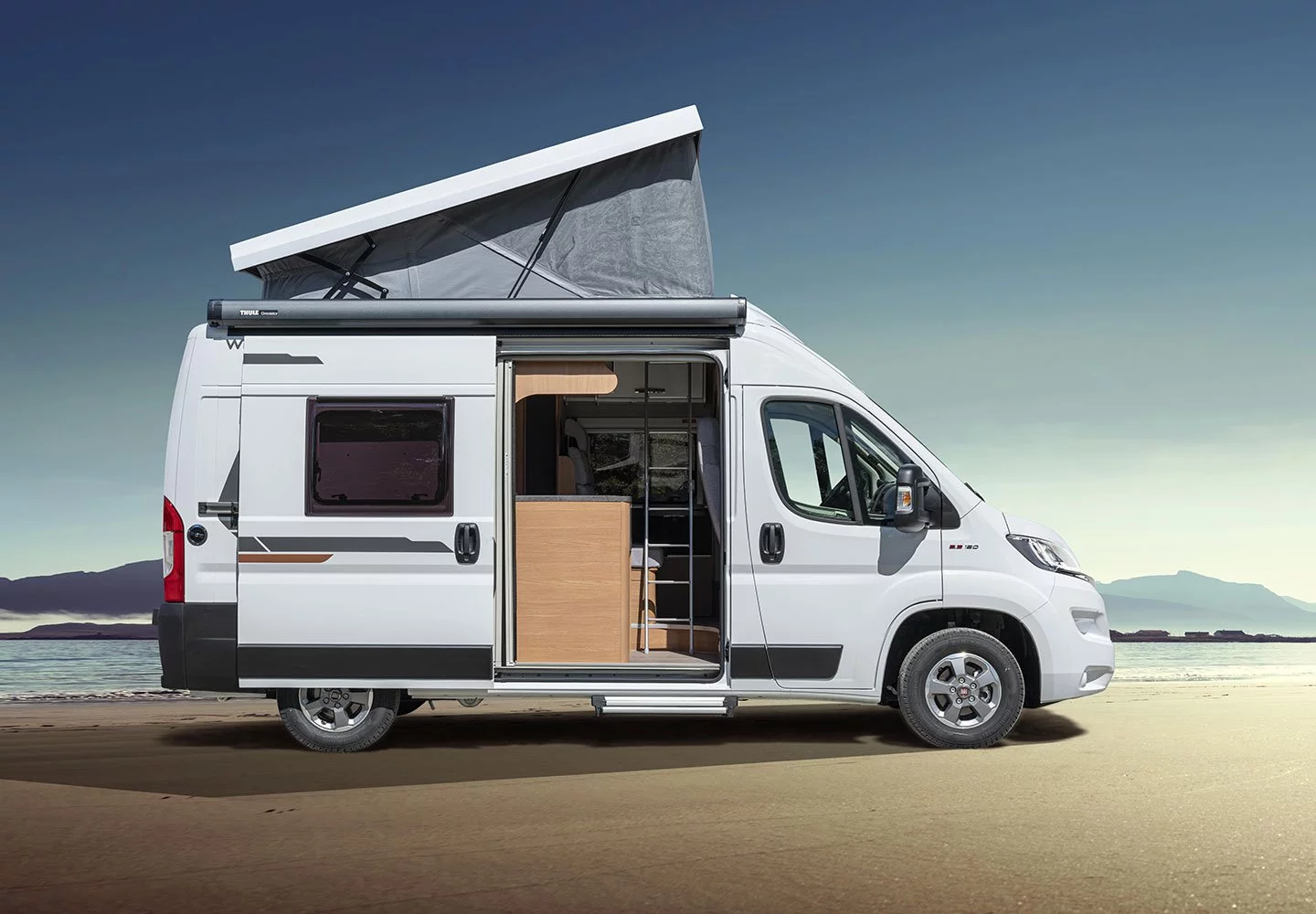 Weinsberg CaraTour 600 MQ mieten in Templin – Campingbus mit Aufstelldach für 4 Personen