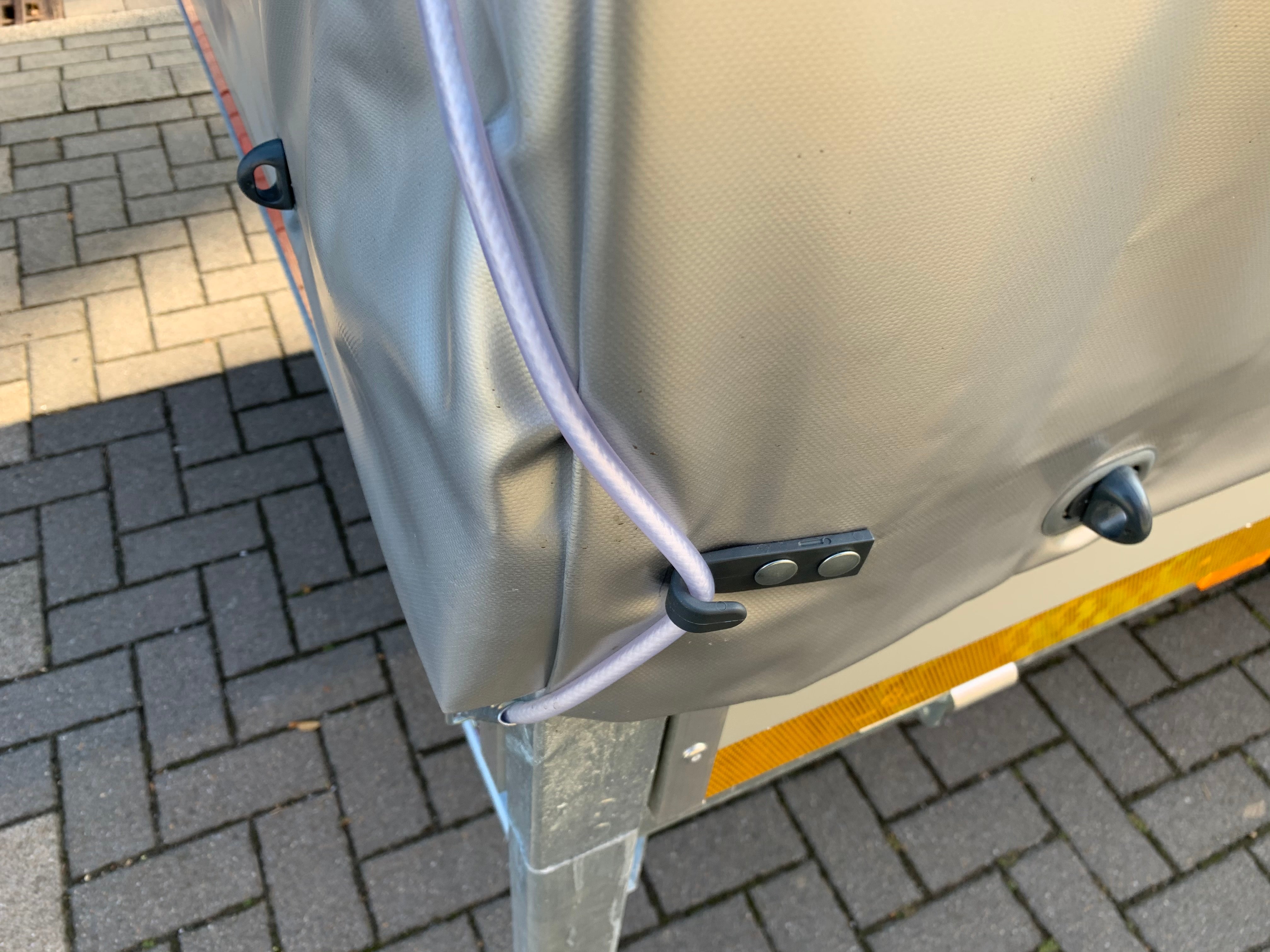 Anhänger Hochlader 2 achser mit Plane  2.0 t – 4