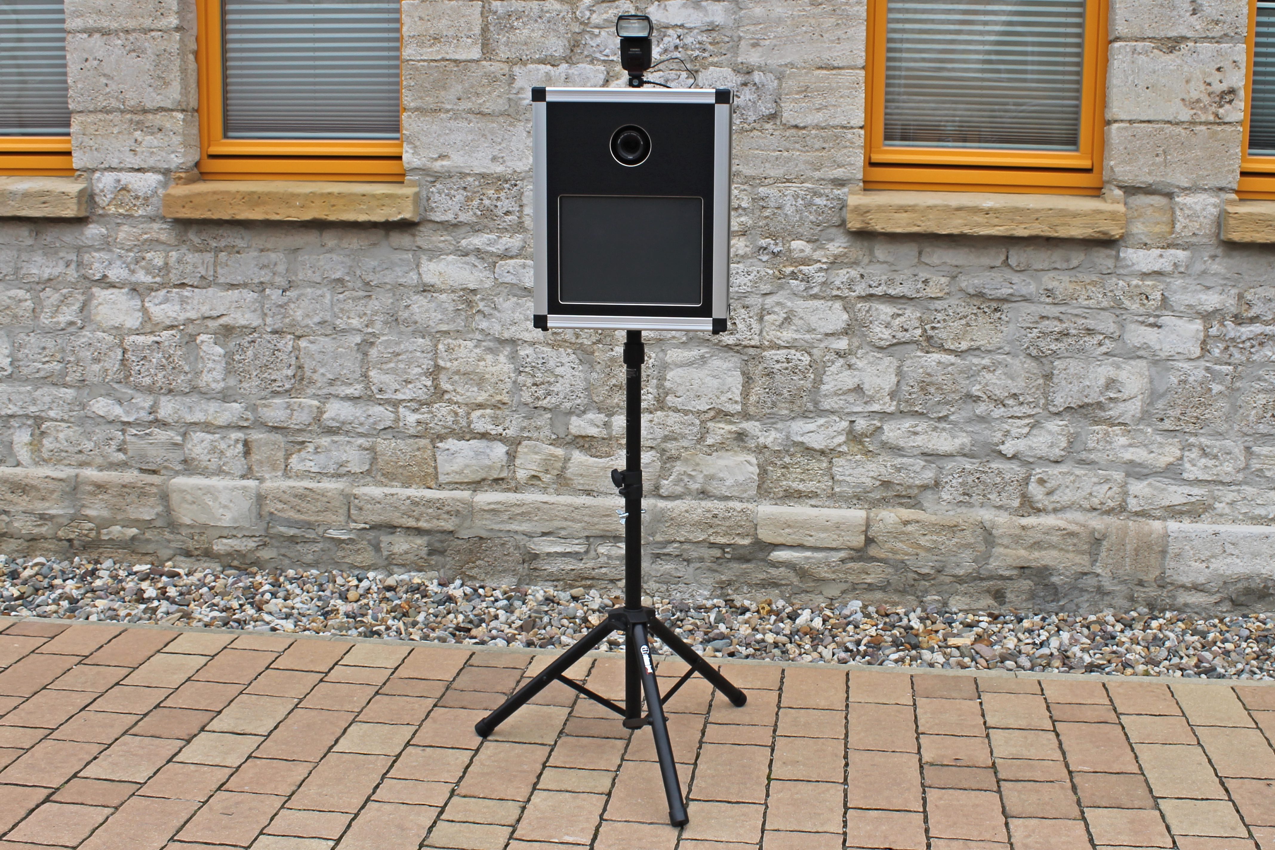Fotobox mieten – Fotobox mit Sofortdruck für Events & Feiern – 2