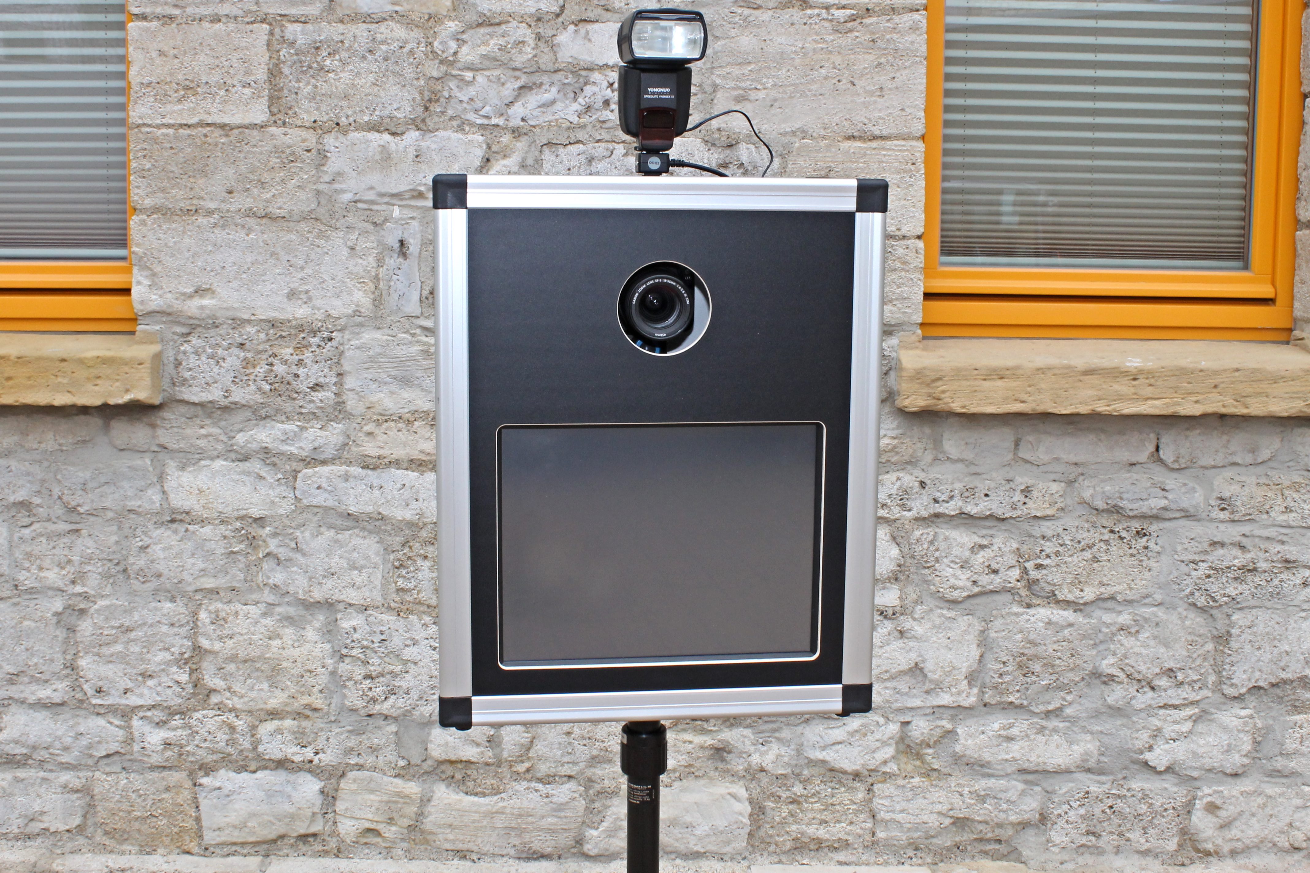 Fotobox mieten – Fotobox mit Sofortdruck für Events & Feiern
