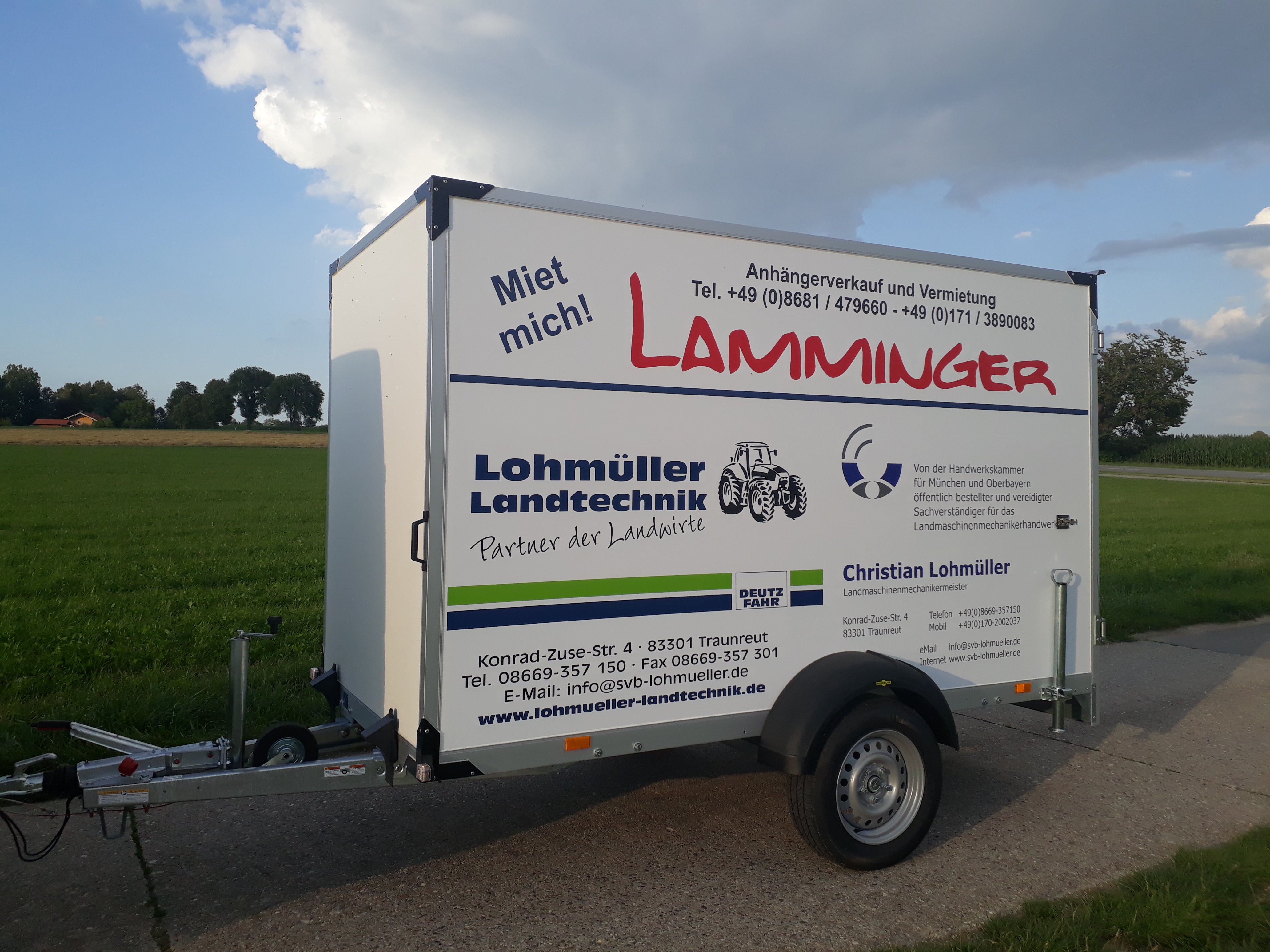 Kofferanhänger mieten – Motorrad-, Umzugs- & Möbelanhänger 750–2.000 kg