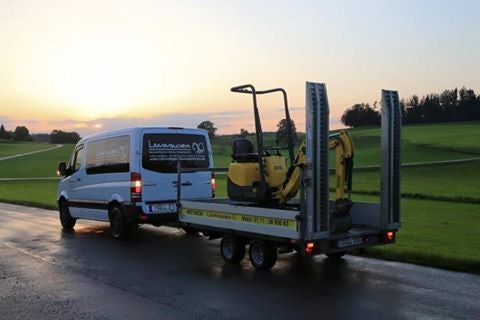 Baumaschinenanhänger mieten 3.000 kg – Baggeranhänger & Mehrzweckanhänger – 2