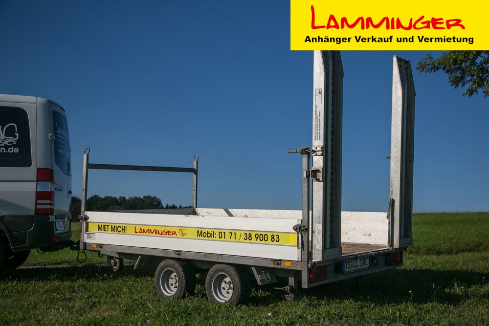 Baumaschinenanhänger mieten 3.000 kg – Baggeranhänger & Mehrzweckanhänger