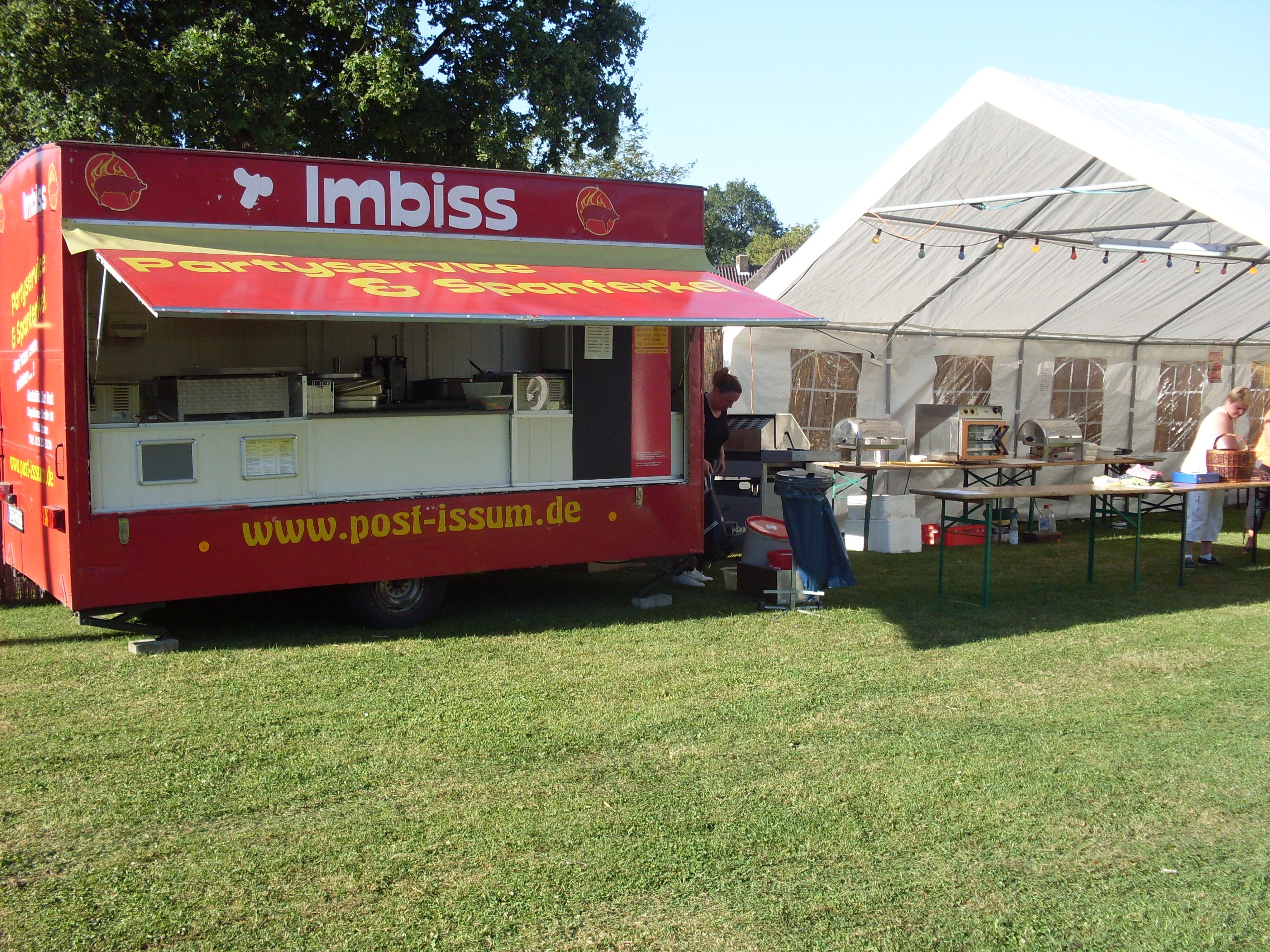 Imbisswagen / Pommeswagen mieten für Party & Event – 2